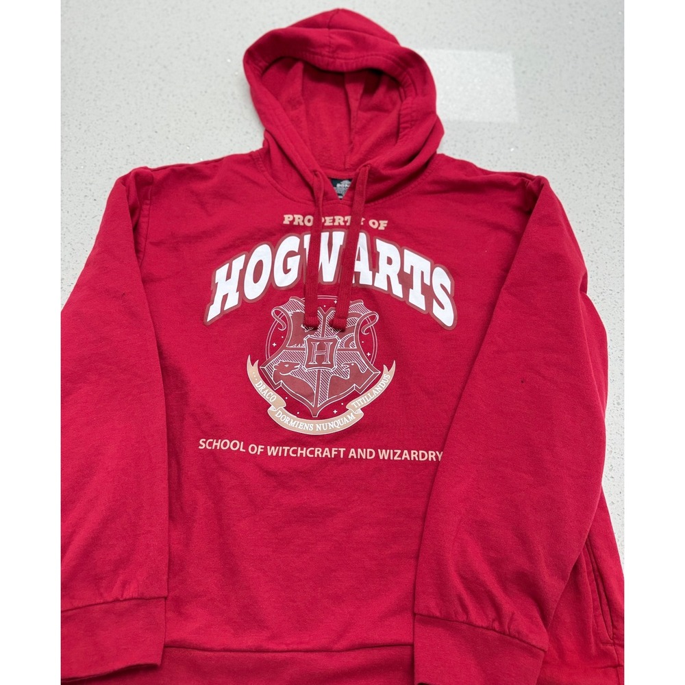 Harry Potter‎ Hogwarts Hoodie Red  World Property of Hogwarts Mens XL Pullover